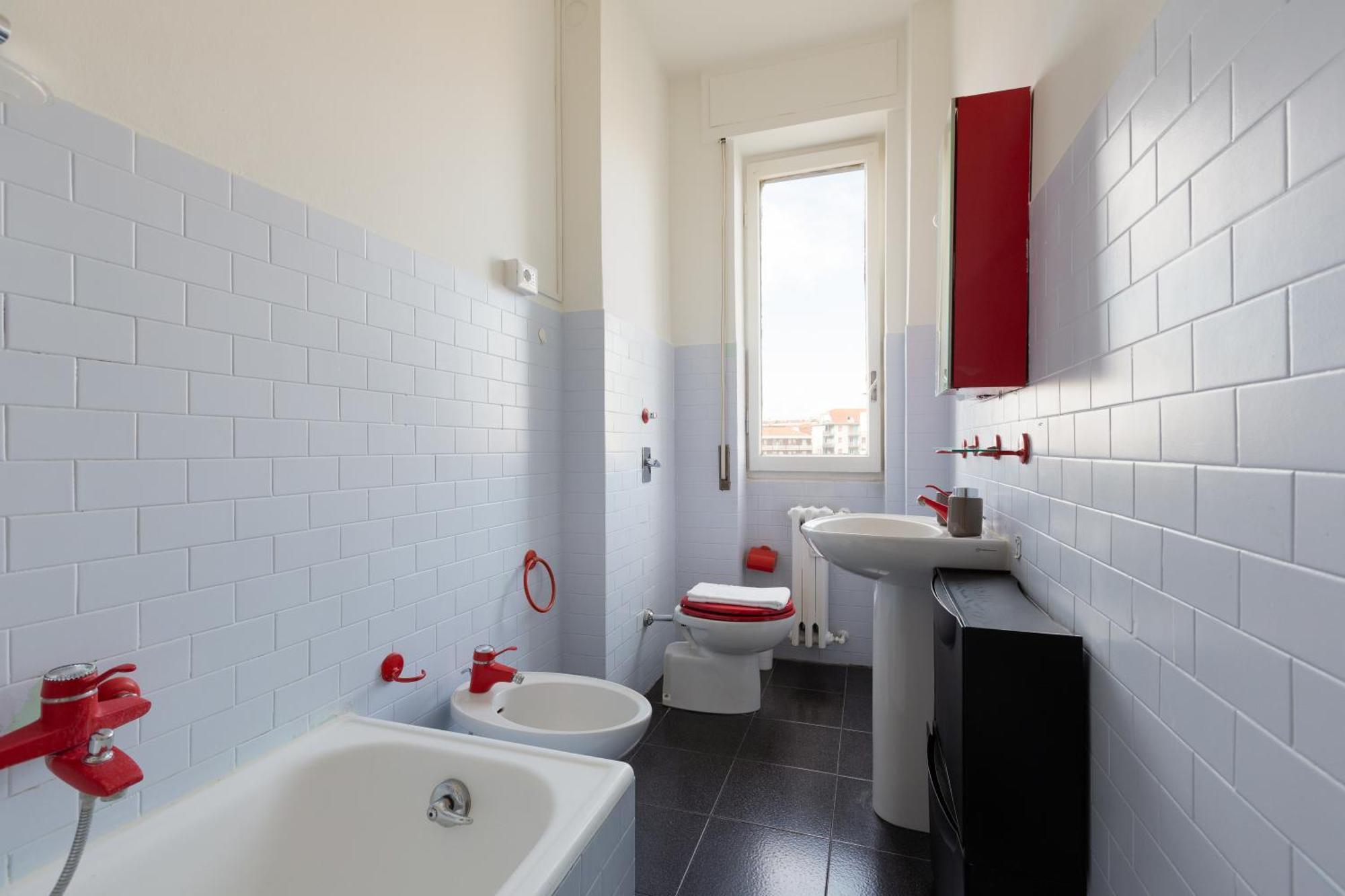 Corvetto M3 - Comfy Apt. With Balcony! Milaan Buitenkant foto