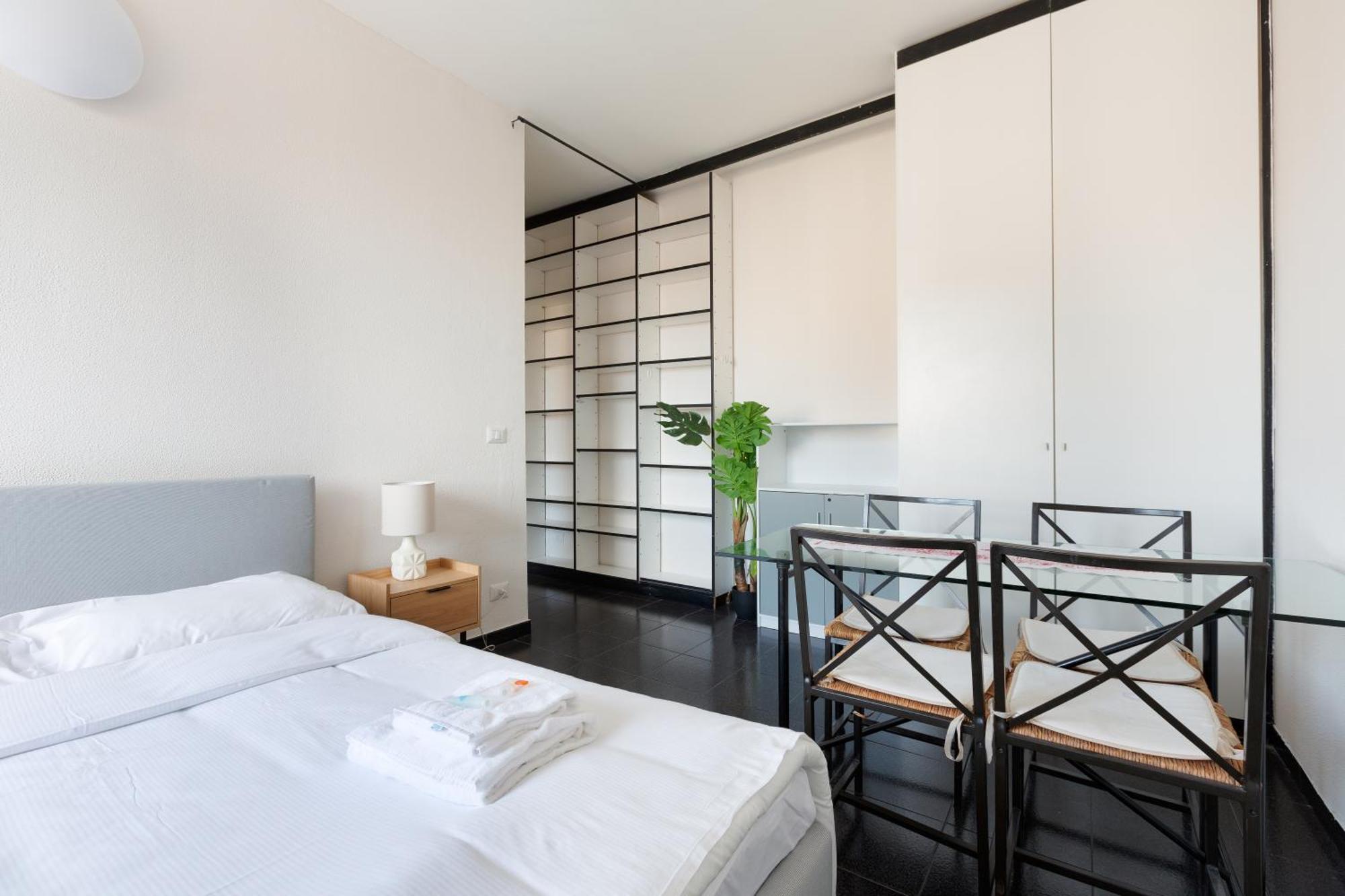 Corvetto M3 - Comfy Apt. With Balcony! Milaan Buitenkant foto