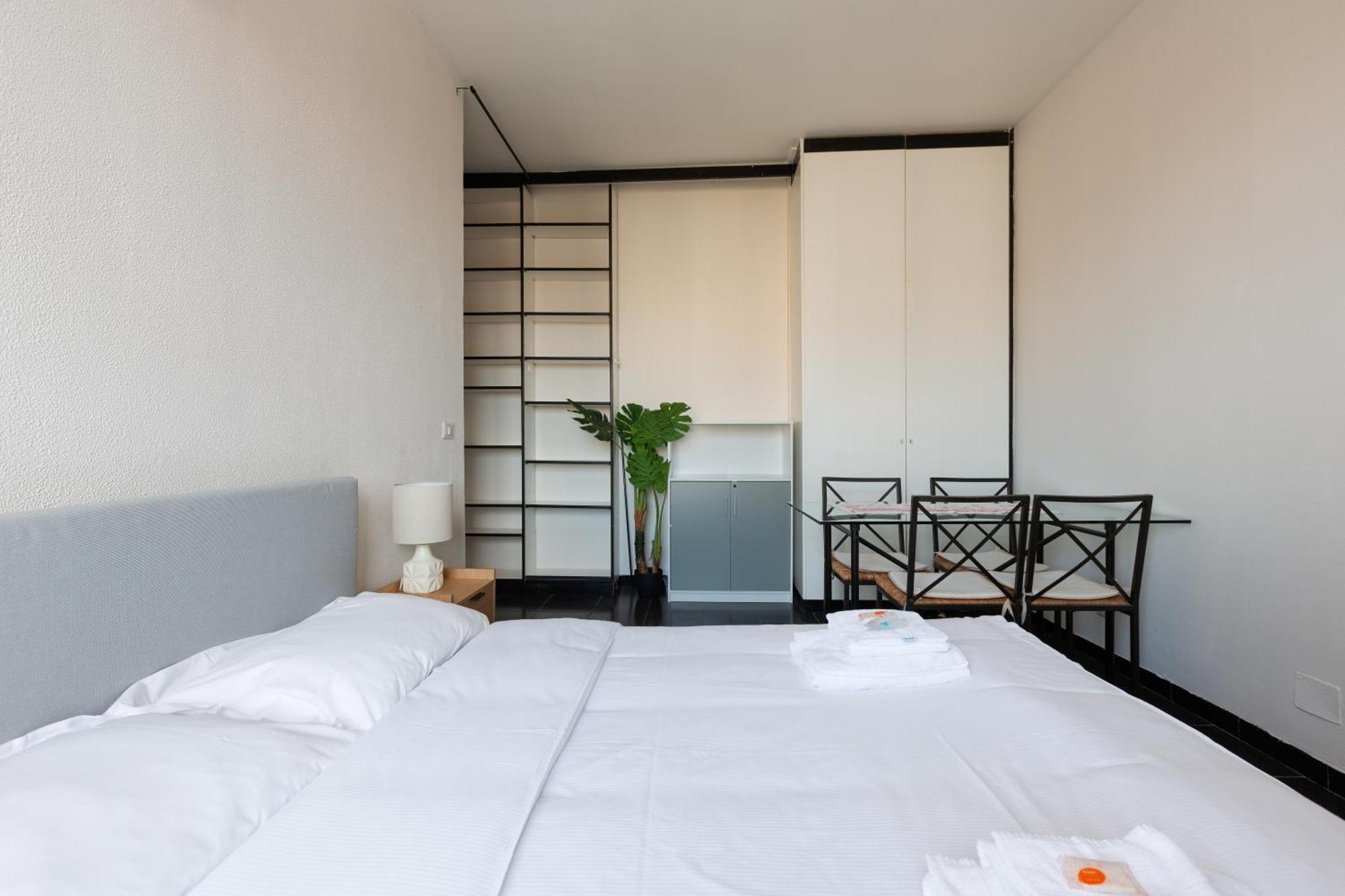 Corvetto M3 - Comfy Apt. With Balcony! Milaan Buitenkant foto